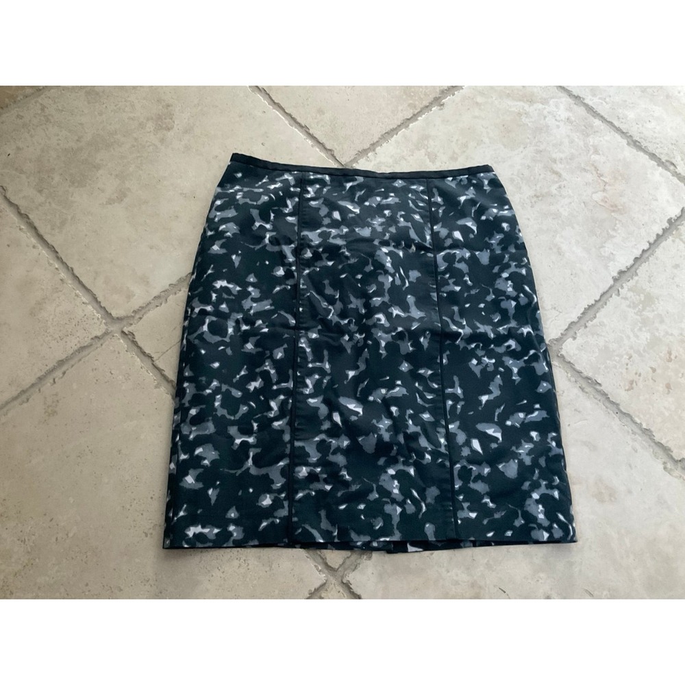 Ann Taylor's Loft Pencil Skirt - gray and black - women's size 8